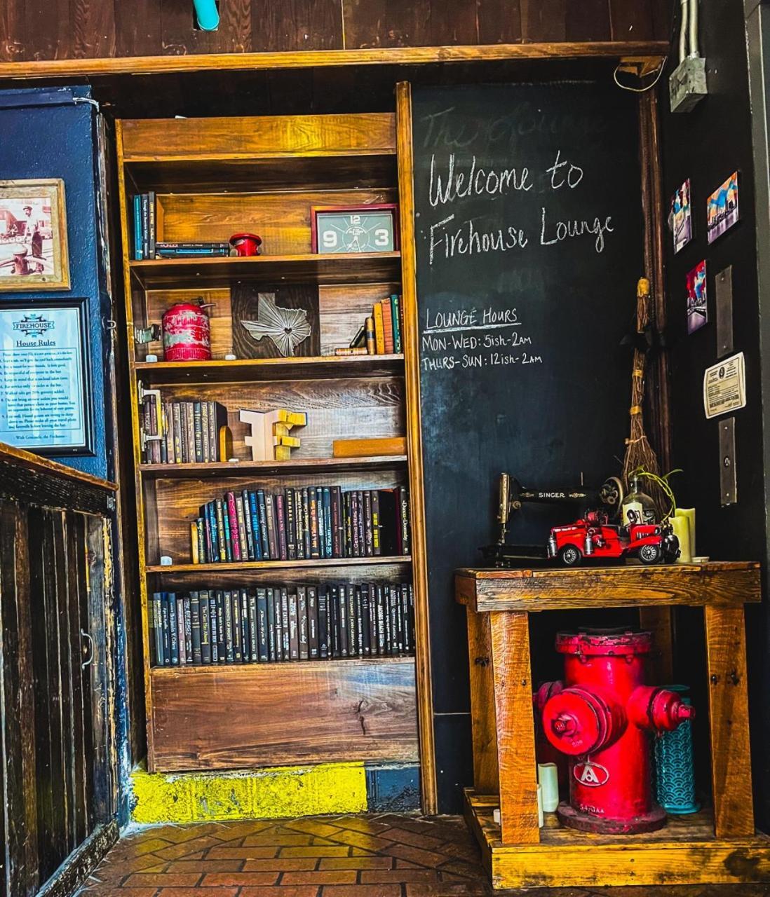Firehouse Hostel (Adults Only) Остин Экстерьер фото